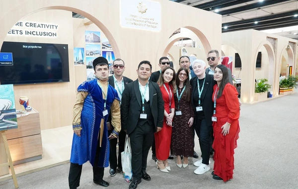 DOST İnklüziv İnkişaf və Yaradıcılıq Mərkəzinin istedadları WUF13 "Urban Expo" sərgi məkanında konsert proqramı ilə çıxış edib