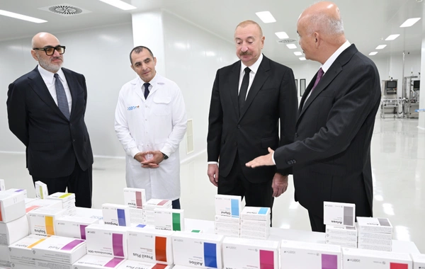 İlham Əliyev Pirallahı Sənaye Parkında dərman istehsalı müəssisəsinin açılışında iştirak edib