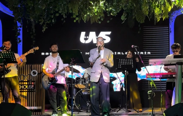 Bakıda gənc müğənnilərin konserti keçirildi
