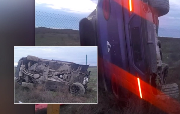 Bakı-Quba yolunda Bentley aşıb