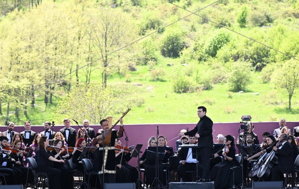 Şuşada "Xarıbülbül" IX Beynəlxalq Musiqi Festivalı keçirilir