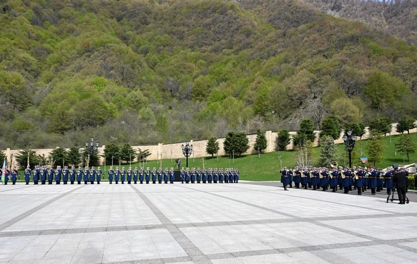 Qəbələdə Çexiyanın Baş naziri Andrey Babişin rəsmi qarşılanma mərasimi olub