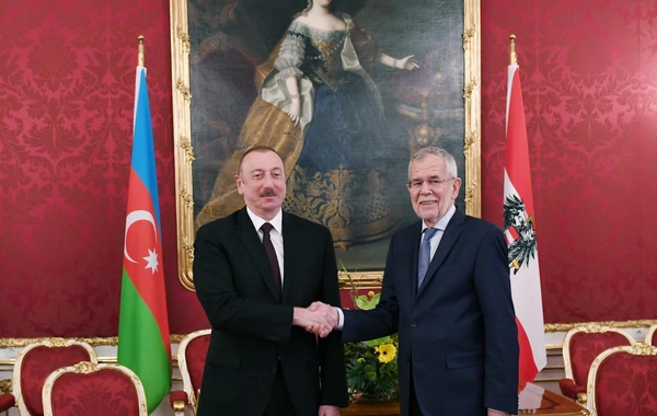 Avstriyanın Prezidenti İlham Əliyevi Azərbaycanın milli bayramı münasibətilə təbrik edib