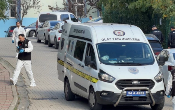 İstanbulda məktəbdə bıçaqlı hücum: Məzun olmuş qız 8 şagirdi yaraladı