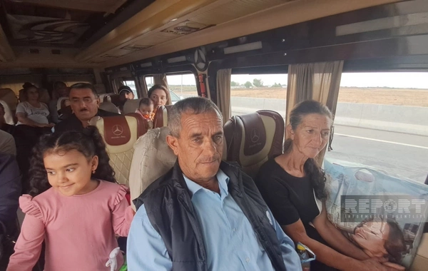 Seyidbəyli kəndinə köçən ailələrə mənzillərin açarları təqdim olunub