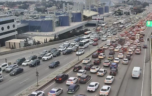 Bakı-Sumqayıt yolunda təmir işlərinin bitəcəyi vaxt açıqlandı