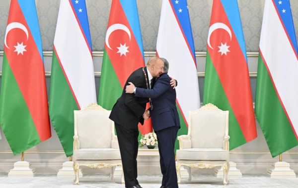 Daşkənddə Azərbaycan və Özbəkistan prezidentlərinin təltifolunma mərasimi keçirilib
