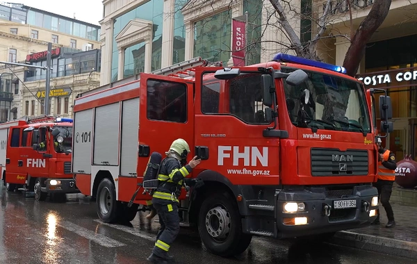 "Nərgiz" Ticarət Mərkəzində təlim keçirilib