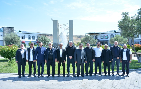 Din xadimləri Qarabağ və Şərqi Zəngəzurdakı tarixi-dini abidələri ziyarət ediblər