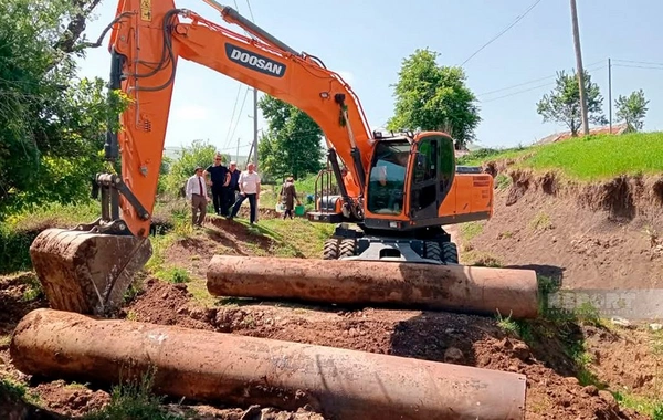 Daşkəsəndə iki kəndə gedən avtomobil yolu təmir olunub