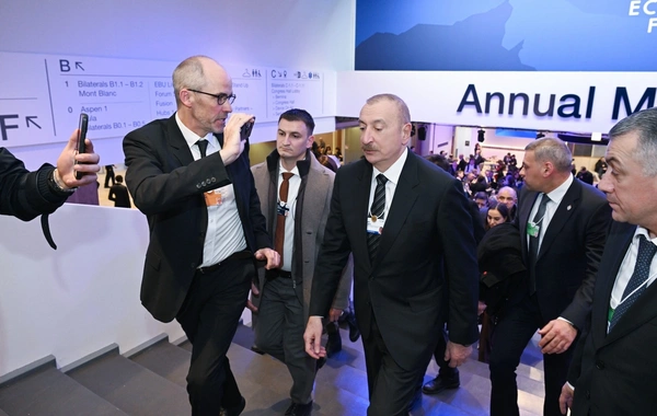 İlham Əliyev Ümumdünya İqtisadi Forumu çərçivəsində panel iclasda iştirak edib