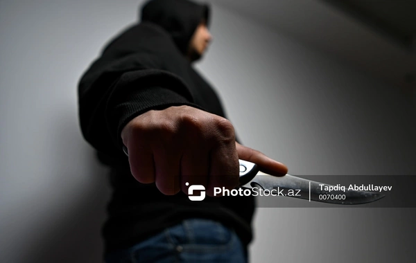 Kafedə yeyib-içdilər, taksiyə görə savaşıb qan tökdülər - Tanışların bıçaqlı davası