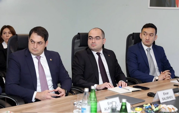 SOCAR обсудила возможности сотрудничества с Кыргызстаном