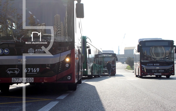 BakuBusın avtobusu yük maşını ilə toqquşdu
