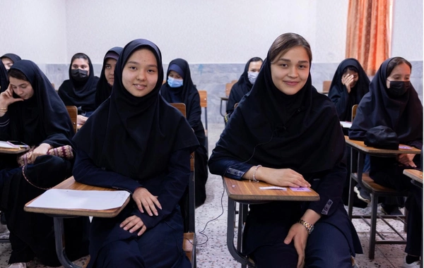 İranda internet bərpa olundu, məktəblər onlayn təhsilə keçdi