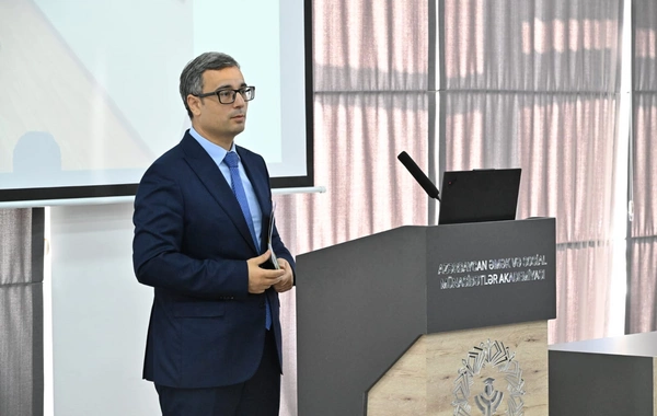 Əmək və Sosial Münasibətlər Akademiyasında COP29-a həsr edilən elmi nəşrin təqdimatı olub