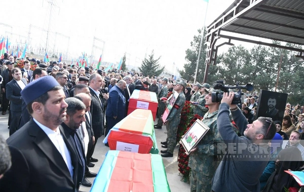 I Qarabağ müharibəsinin daha üç itkin-şəhidi dəfn olunub I Qarabağ müharibəsinin daha üç itkin-şəhidi dəfn olunub