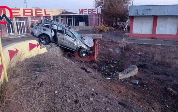 Həmin vaxt maşını 220 ilə sürürdü - 21 yaşlı qız həbs edildi