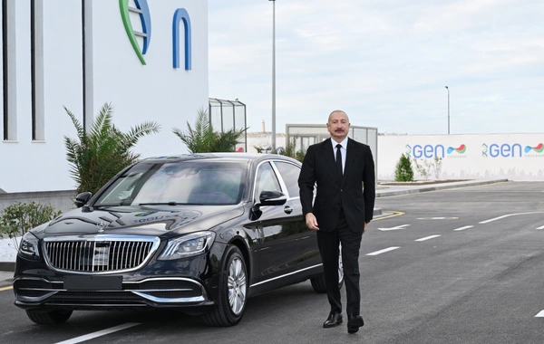 İlham Əliyev Pirallahı Sənaye Parkında dərman istehsalı müəssisəsinin açılışında iştirak edib