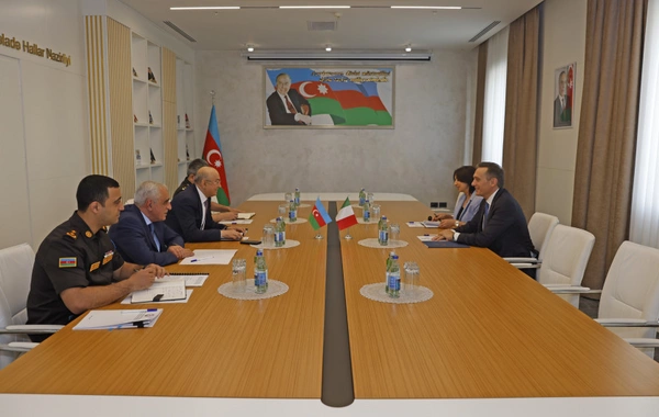 Kəmaləddin Heydərov İtaliyanın ölkəmizdəki fövqəladə və səlahiyyətli səfiri ilə görüşüb