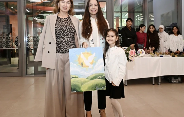 ADA Məktəbində xeyriyyə məqsədli ənənəvi Payız festivalı – "Məhsul bayramı" təşkil edilib
