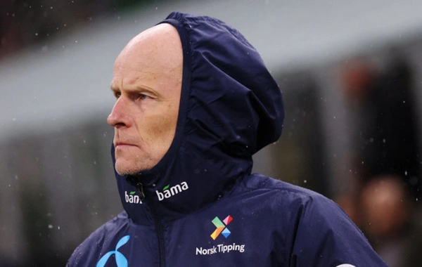 Norveç millisinin baş məşqçisi dünya çempionatını eybəcərlər şousu adlandırdı