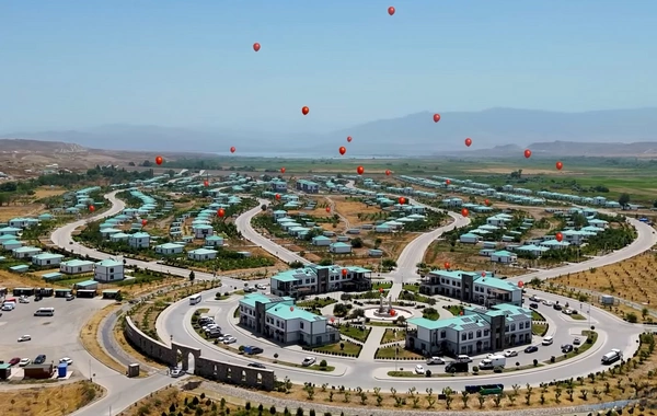 Azad olunmuş rayonlarda fləşmob hazırlanıb