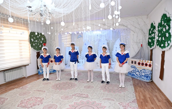 Leyla Əliyeva və Alena Əliyeva Gəncədə uşaq evində olublar