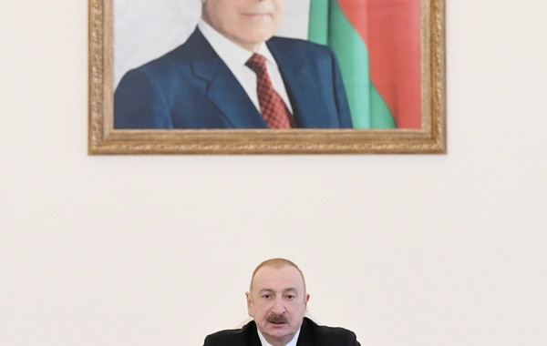 İlham Əliyevin sədrliyi ilə "Azərbaycanın yeni rəqəmsal arxitekturası" adlı vahid fəaliyyət planına həsr olunmuş müşavirə keçirilib