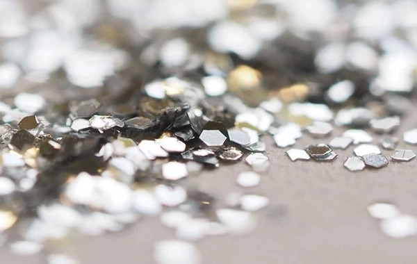 Qızıl və gümüş qiymətləri rekord həddə çatmağa davam edir