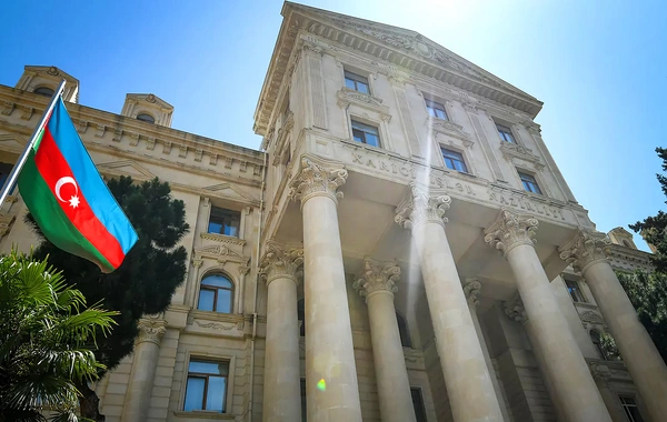 Azərbaycan Kiyevdəki səfirliyinin atəşə tutulması ilə bağlı Rusiyaya nota verib