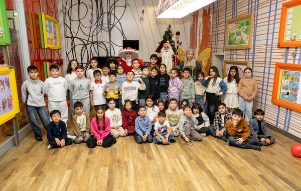 McDonalds Azərbaycan şəhid və qazi övladları üçün Yeni il bayramı təşkil edib