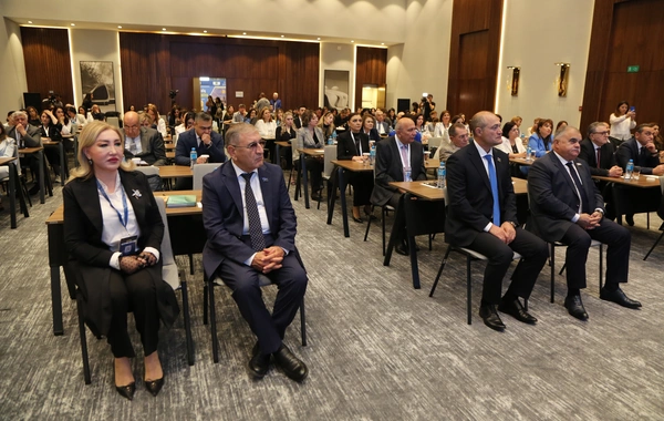 Bakıda Azərbaycan səhiyyəsi üçün önəmli tədbir keçirilib