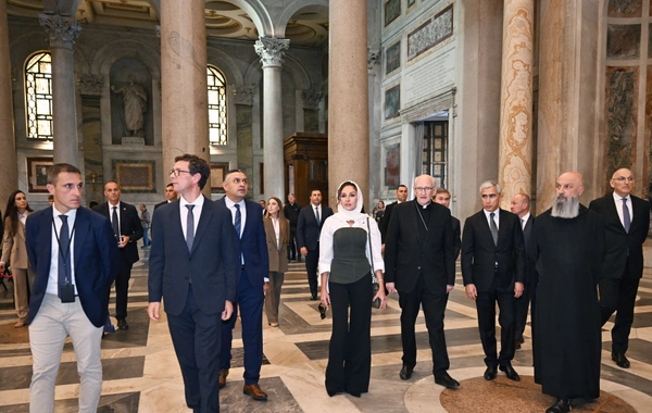 Mehriban Əliyeva Vatikanda Müqəddəs Pavel Bazilikasında həyata keçirilən bərpa işləri ilə tanış olub
