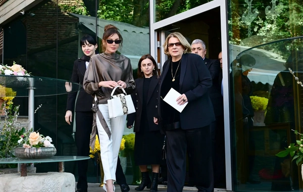 Tbilisidə Mehriban Əliyevanın şərəfinə lanç verilib