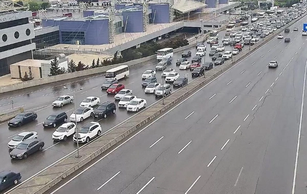 Bakının hansı küçələrində sıxlıq var?
