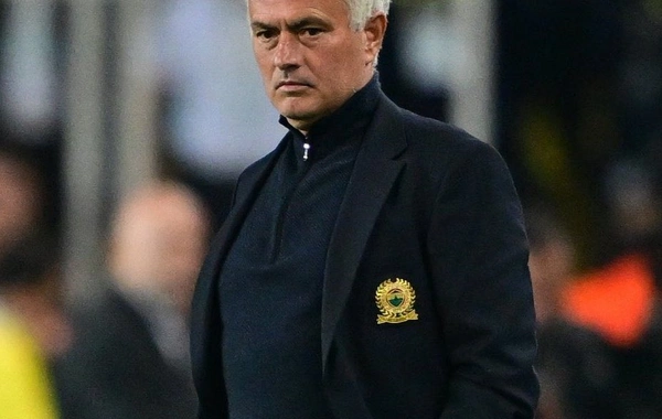 Fənərbağçada indi də Joze Mourinyo zədələndi