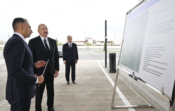 Prezident İlham Əliyev "BakuBus" MMC-nin Gəncə Avtoparkının açılışında iştirak edib