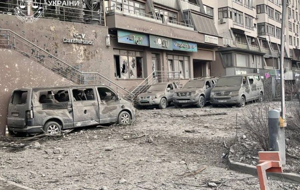 Kiyevə raket hücumu zamanı Azərbaycanın Ukraynadakı səfirliyinə ciddi ziyan dəyib