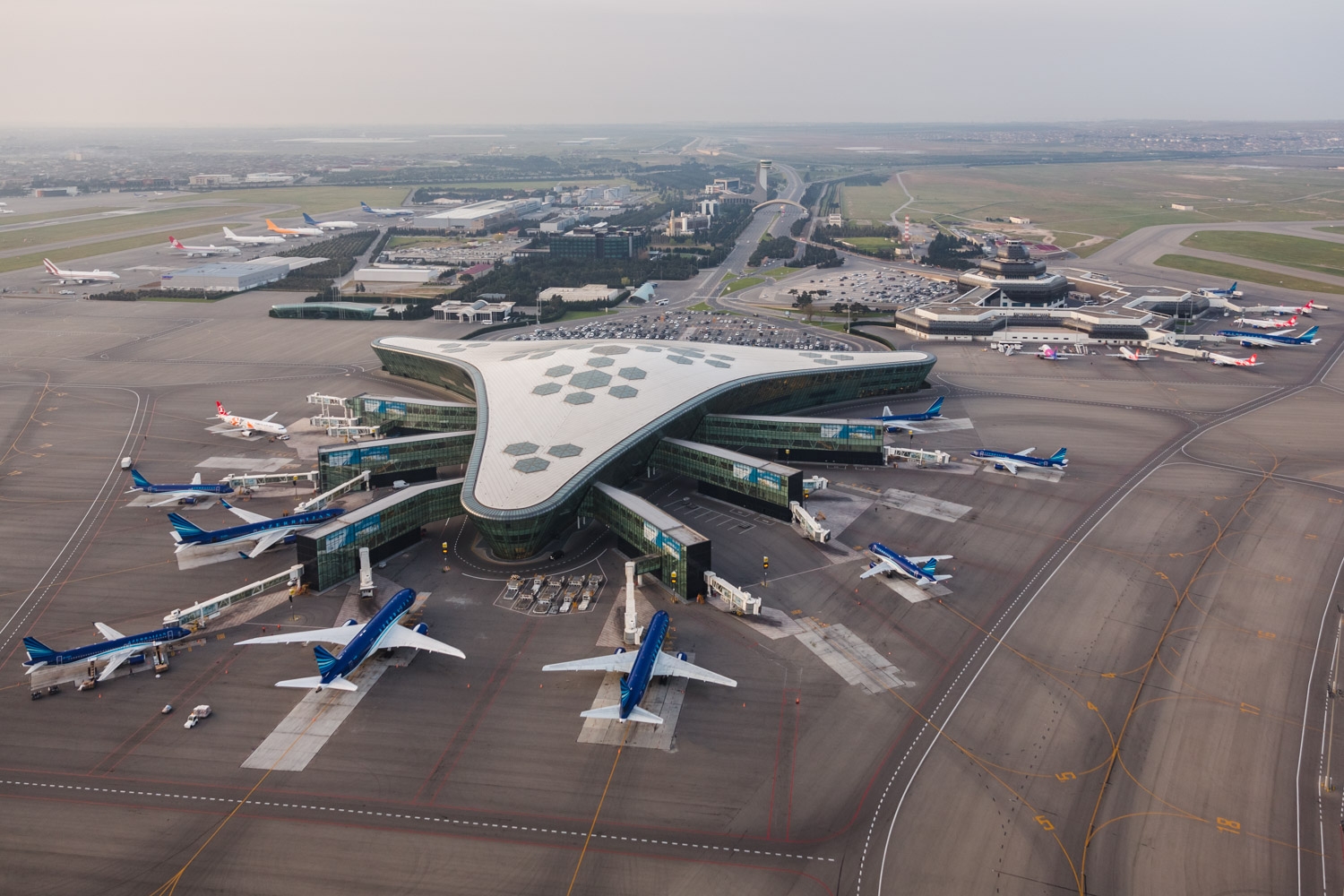 Heydər Əliyev Aeroportu Avropa Liqası Finalının keçiriləcəyi dövr üçün xüsusi tədbirlər planı hazırlayıb