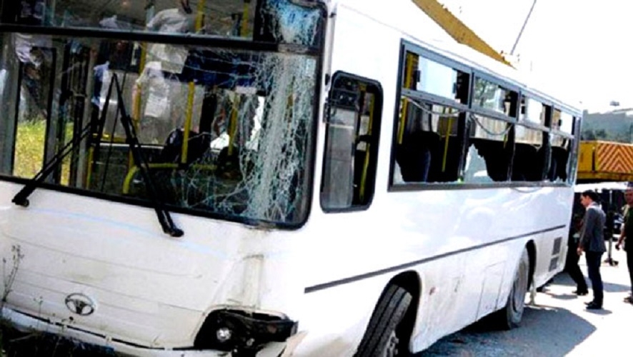 Sumqayıtda sərnişin avtobusu qəza törətdi