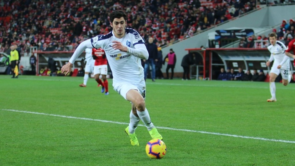Ramil Şeydayev “Dinamo”ya keçir