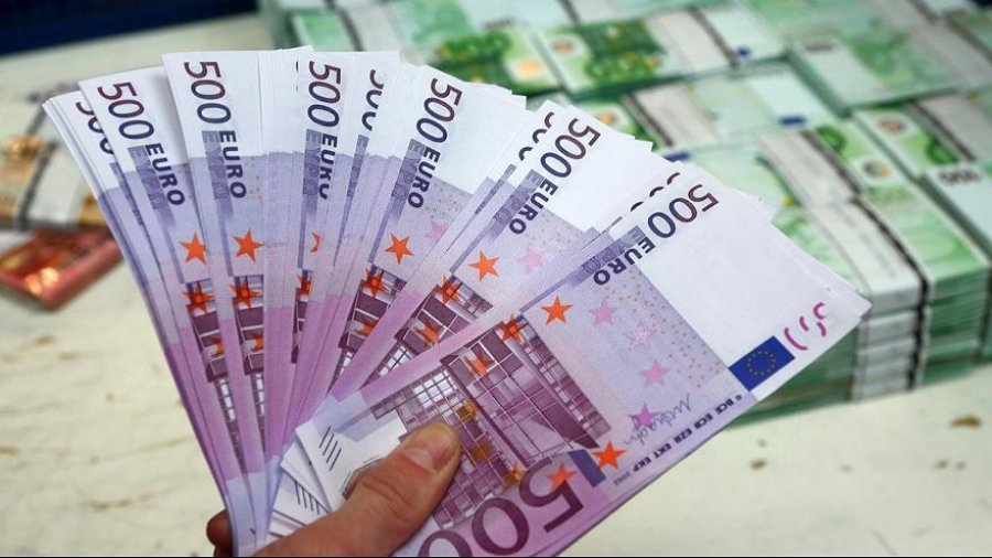 Azərbaycan banklarından 500 avroluq fırıldaq