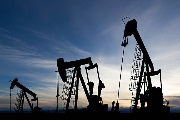 Azərbaycan neftinin qiyməti 60 dollara düşdü