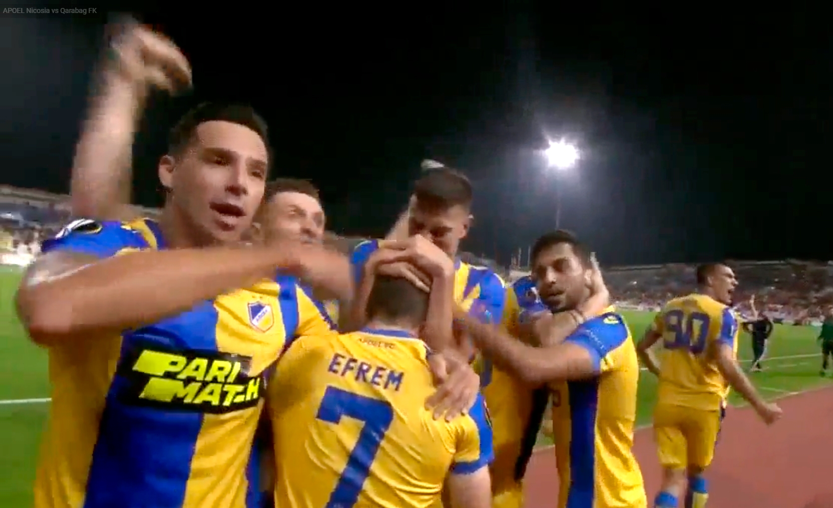 APOEL-in futbolçularından qol sevinci zamanı qeyri-etik hərəkət - VİDEO