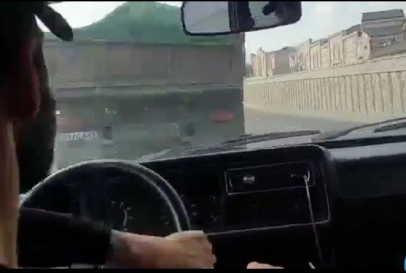 Bakıda "avtoşluq" edən sürücü özünü çəkdi - VİDEO