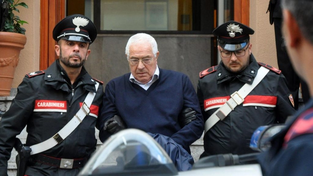 İtaliya tarixində ən böyük əməliyyat: 300 mafioz saxlanıldı 