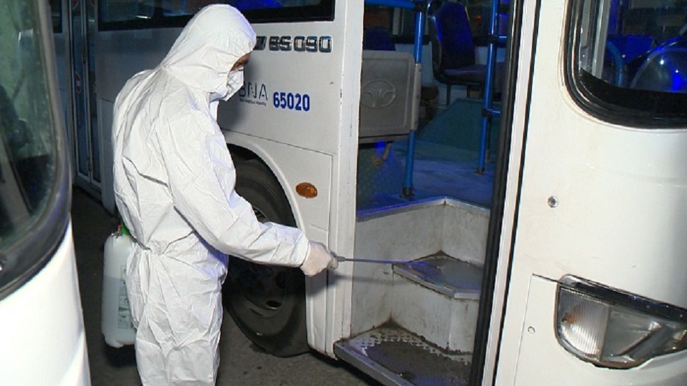 Bakıda virusa görə 80-dən çox avtobus dezinfeksiya edildi - VİDEO