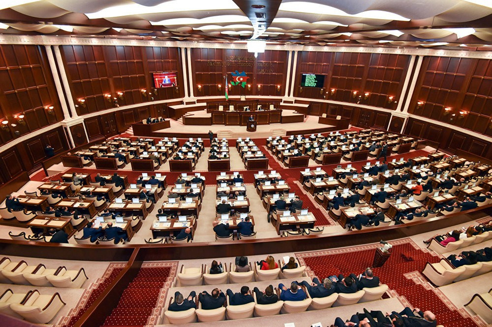 Milli Məclisin növbədənkənar sessiyasının plenar iclasının gündəliyi açıqlandı