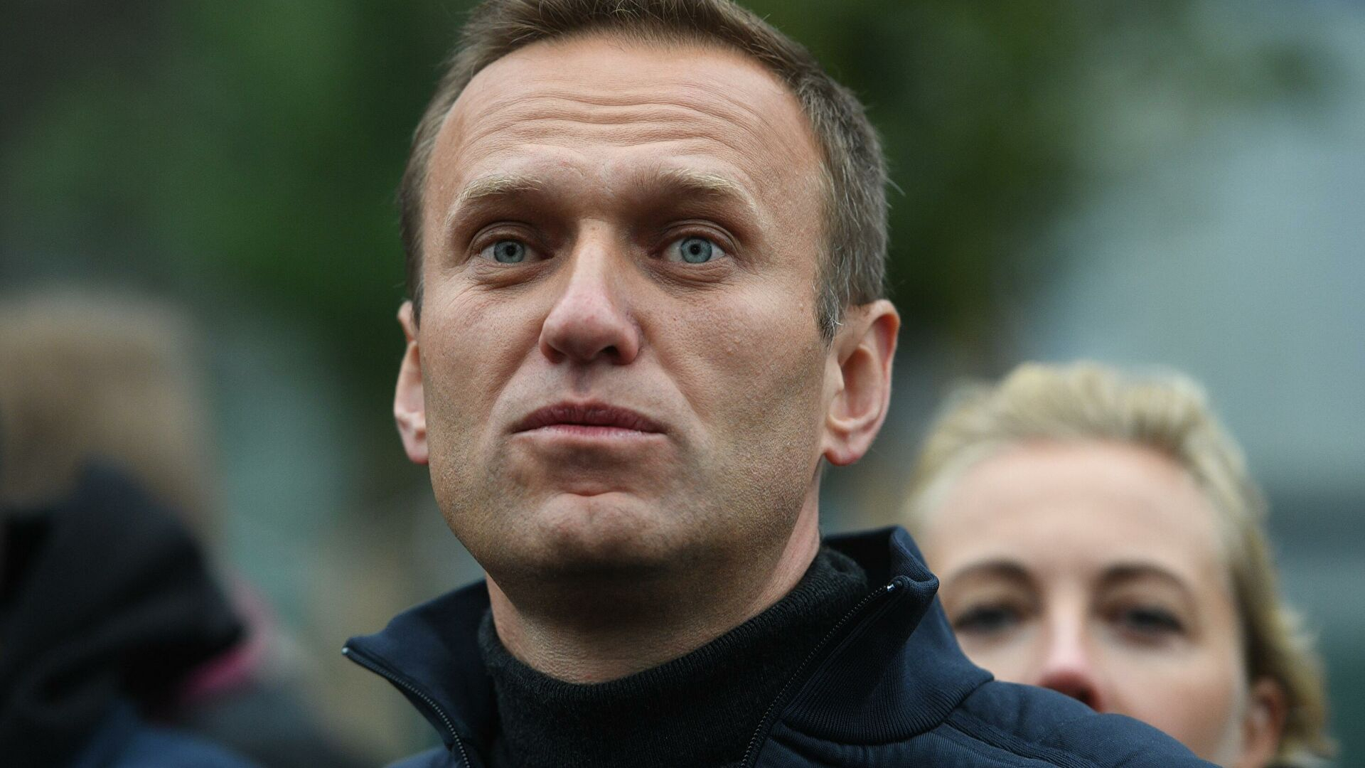 Aleksey Navalnı komadan ayıldı